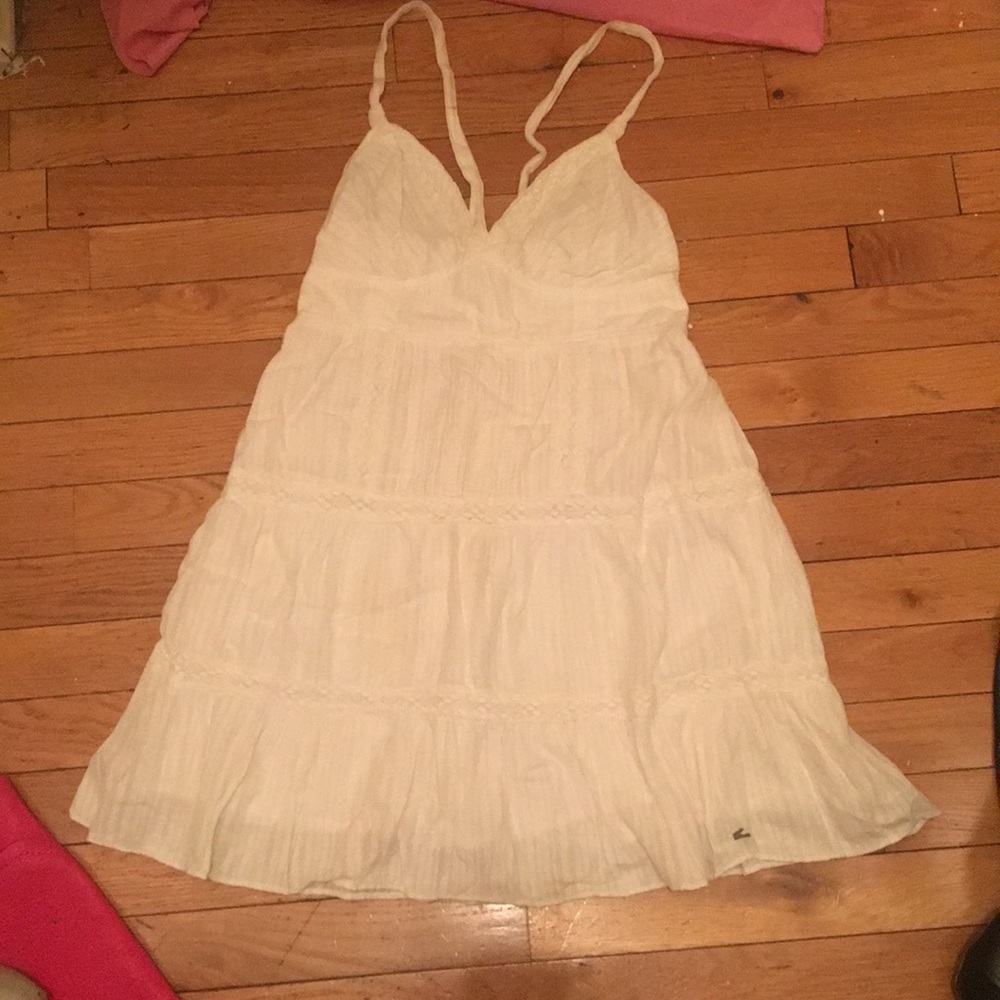 Whit lace dress